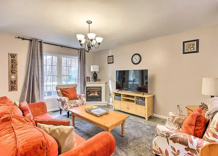 Albrightsville Home With Lake Access And Hot Tub