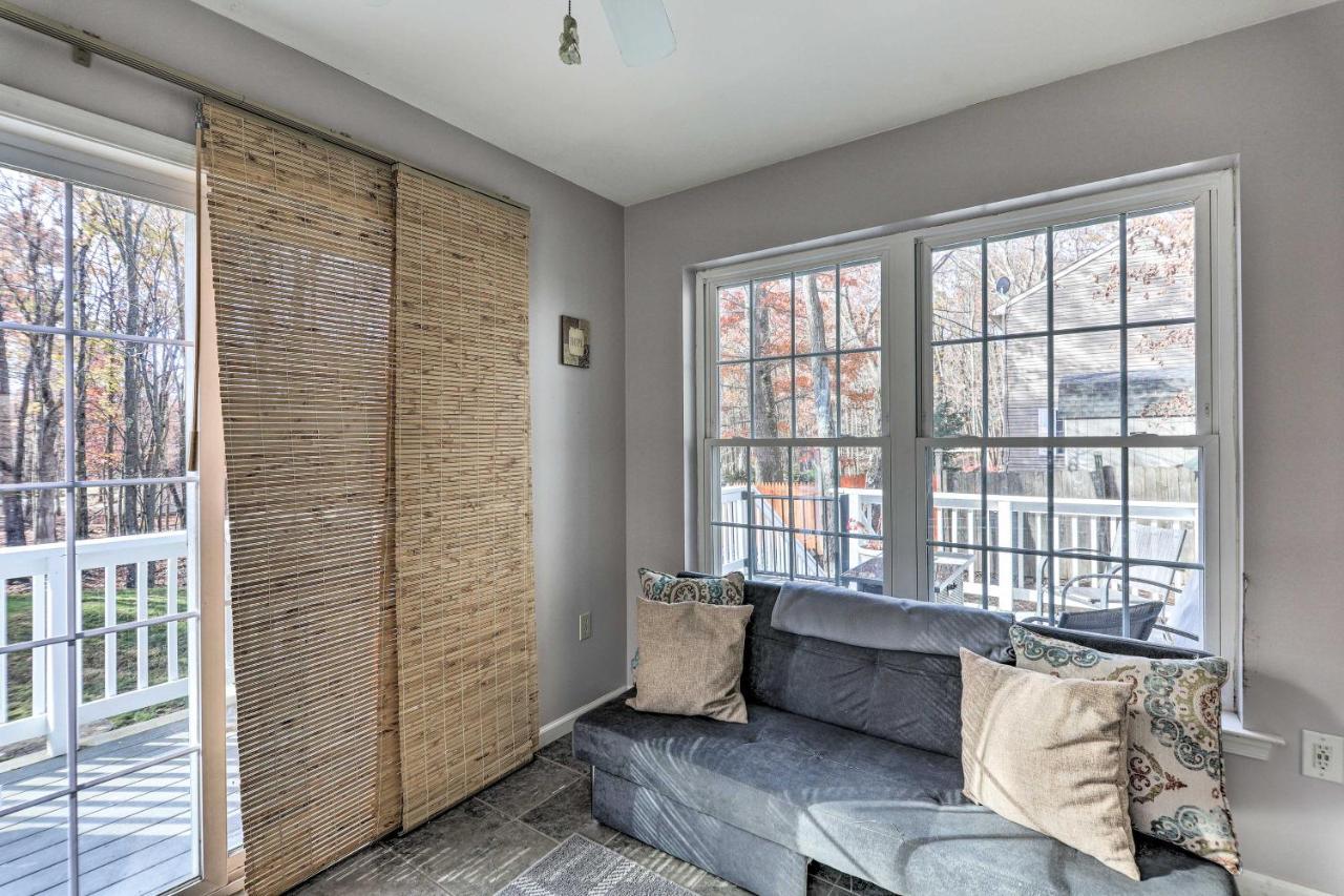 With Access And Hot Tub *