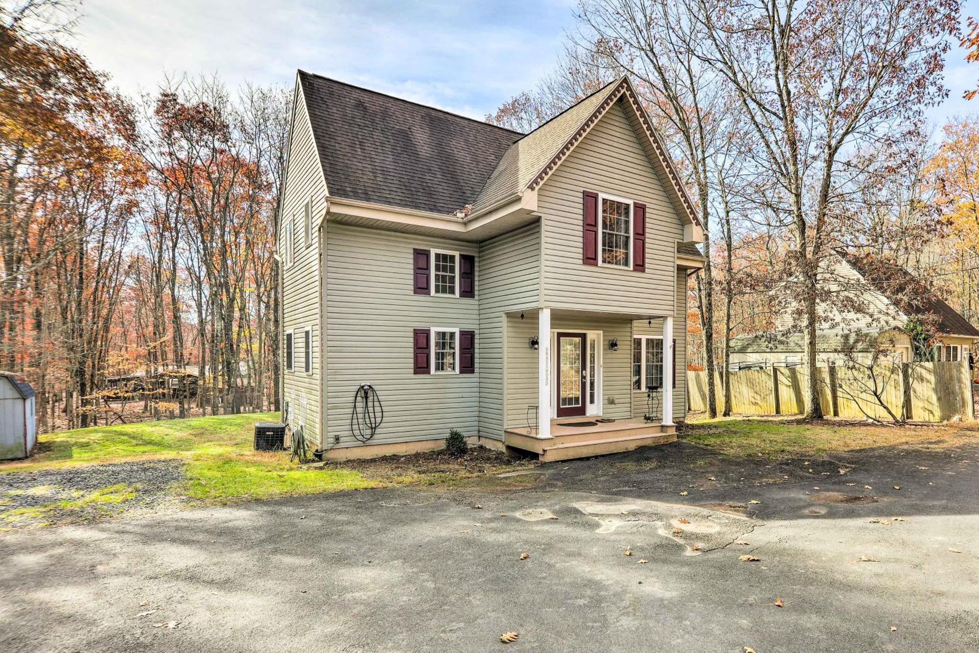 With Access And Hot Tub Holiday home *